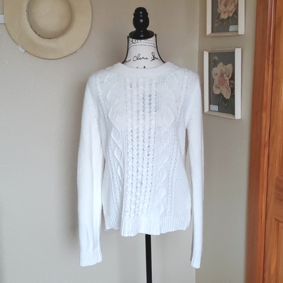 J. Crew Donegal Classic Cable Knit Merino Wool Sweater White Cream Size  MEDIUM - Picture 1 of 13